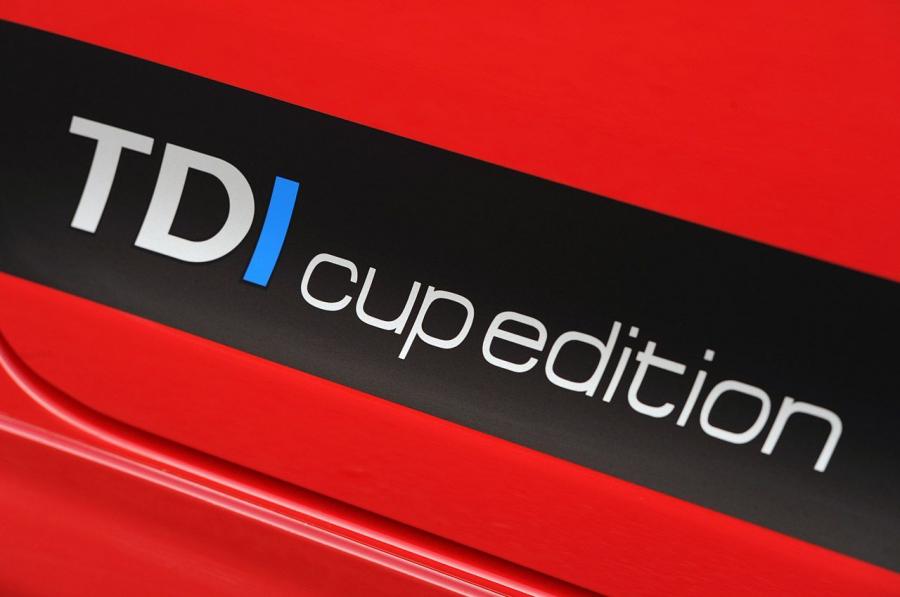 Volkswagen Jetta TDi Street Cup Edition 2010 года  (фото 26 из 41)
